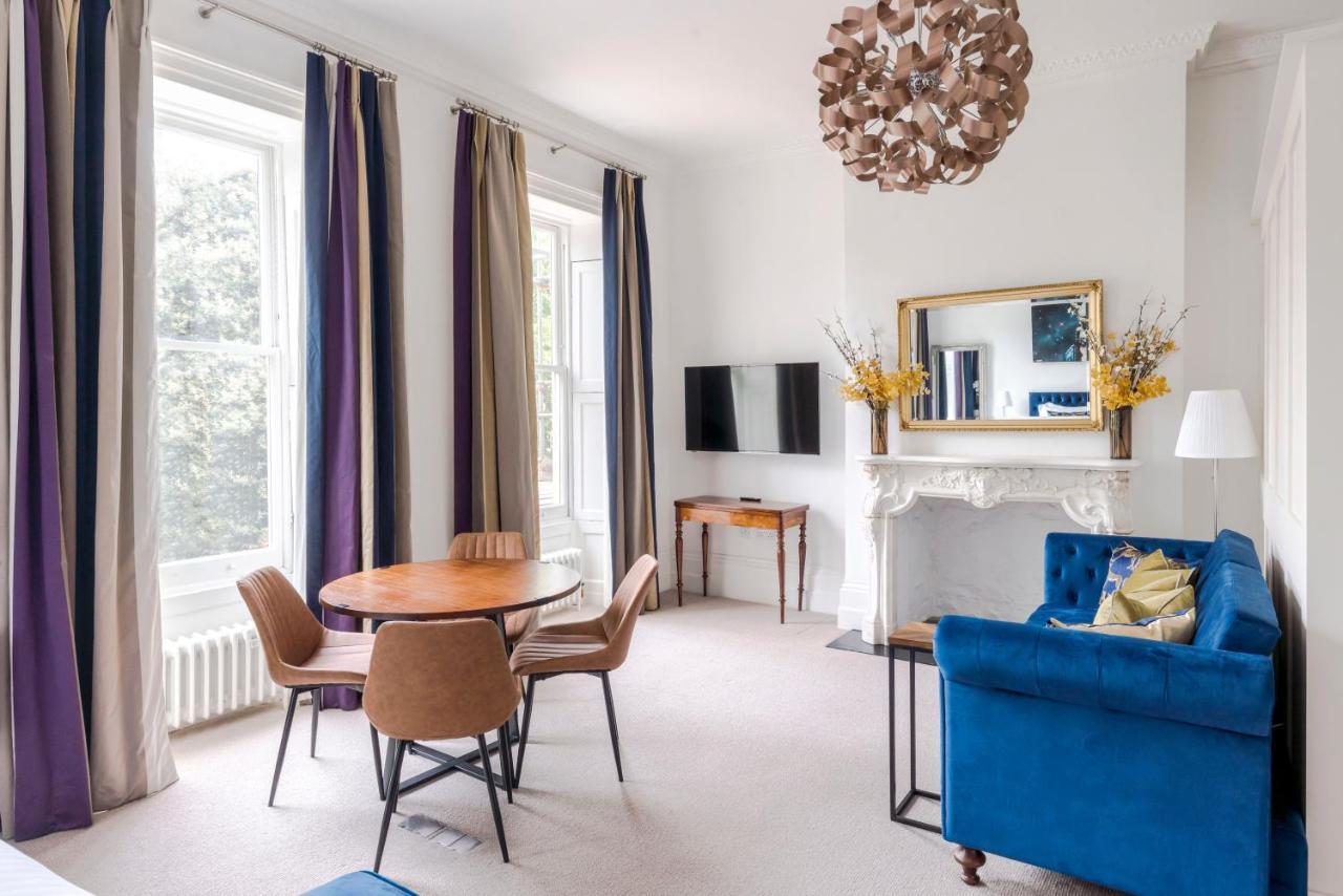 4 Berkeley Square I Your Apartment بريستول المظهر الخارجي الصورة