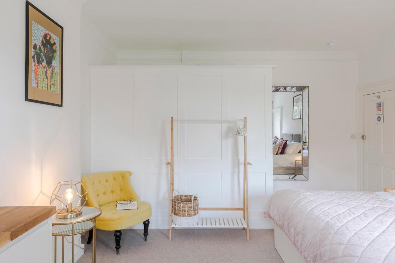 4 Berkeley Square I Your Apartment بريستول المظهر الخارجي الصورة