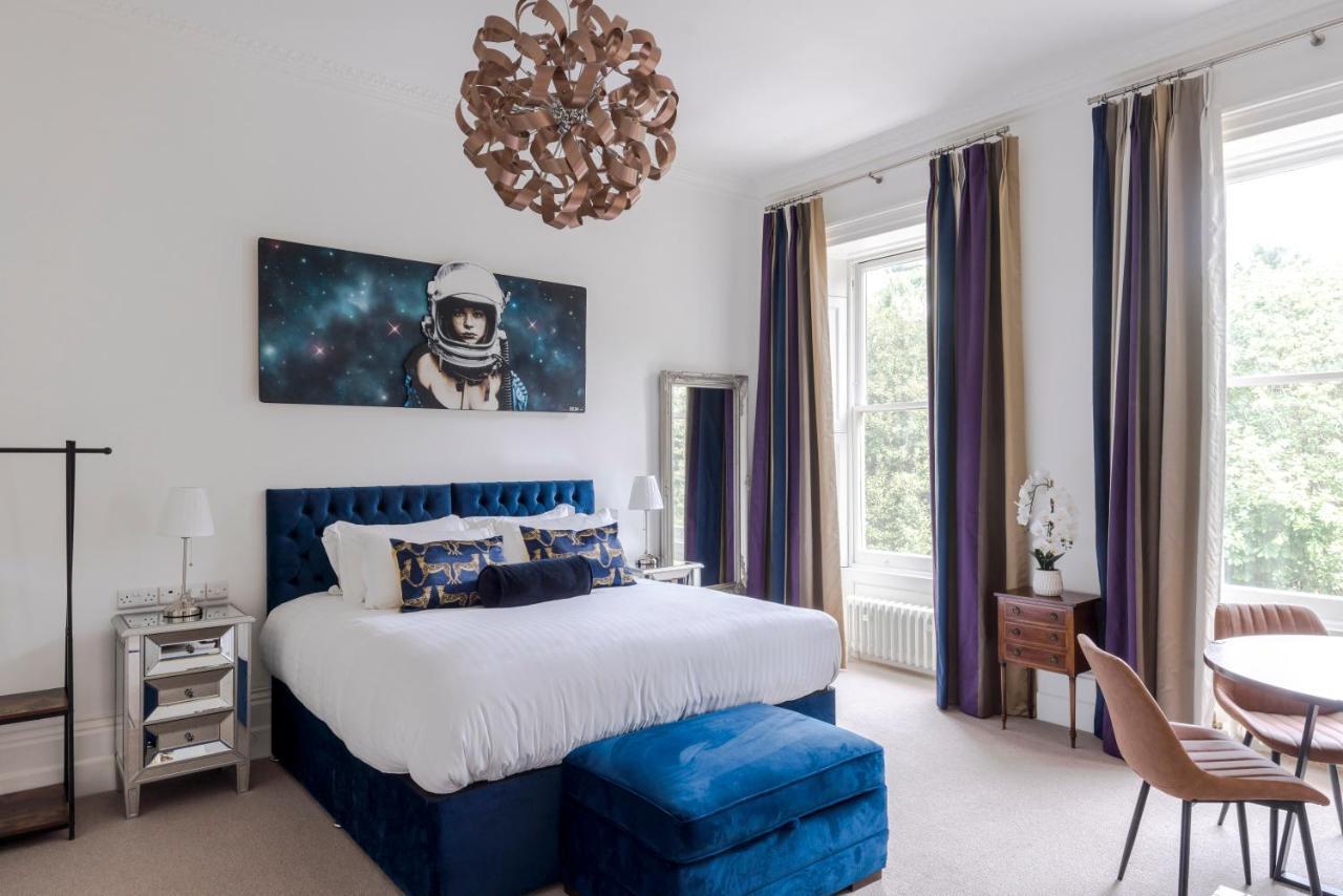 4 Berkeley Square I Your Apartment بريستول المظهر الخارجي الصورة